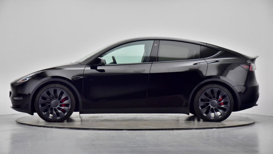 Tesla Model Y Performance AWD 5d