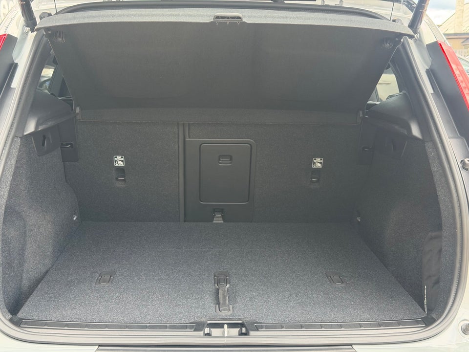 Volvo EX40 Extended Range Ultra 5d