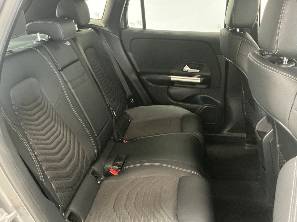 Mercedes EQA250+ Progressive 5d