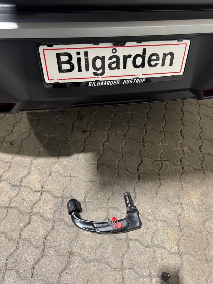 Peugeot e-5008 77 Allure 7prs 5d