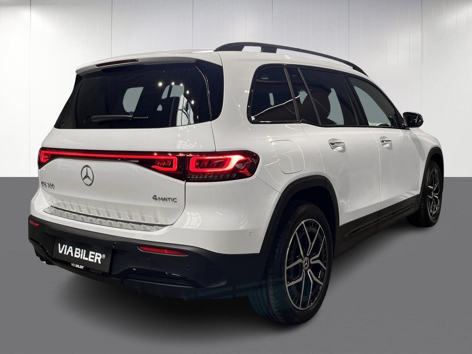 Mercedes EQB300 AMG Line 4Matic 5d