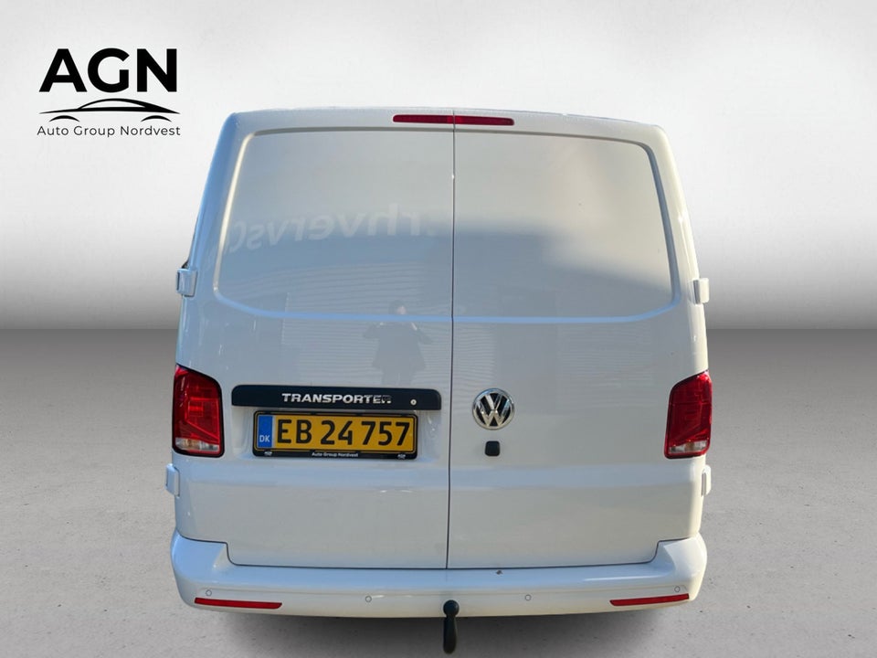 VW Transporter 2,0 TDi 150 Kassevogn DSG lang