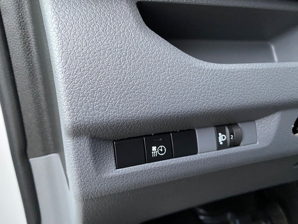 Toyota ProAce 2,0 D 144 Long Comfort Master aut. 4d