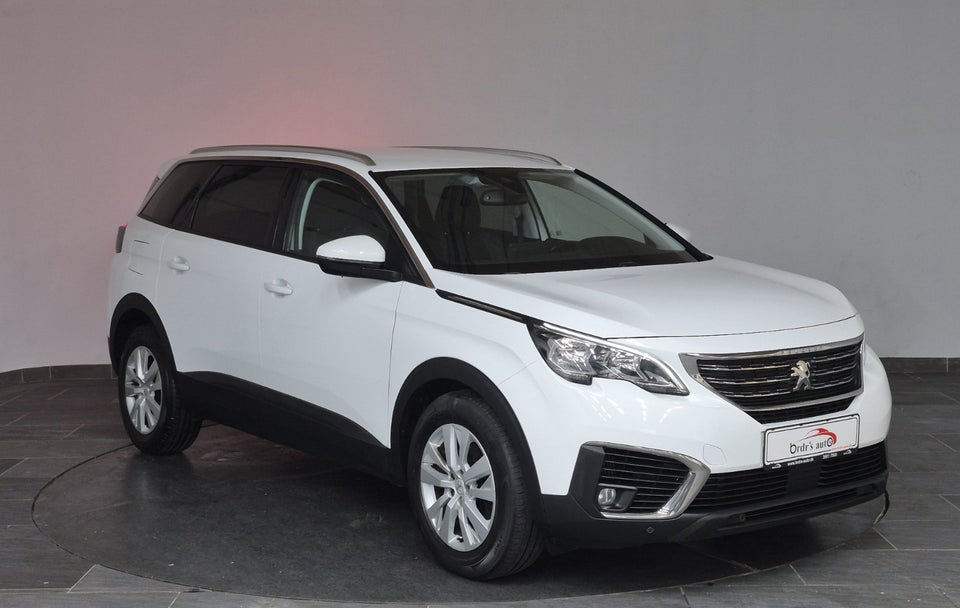 Peugeot 5008 1,2 e-THP 130 Strike 7prs 5d