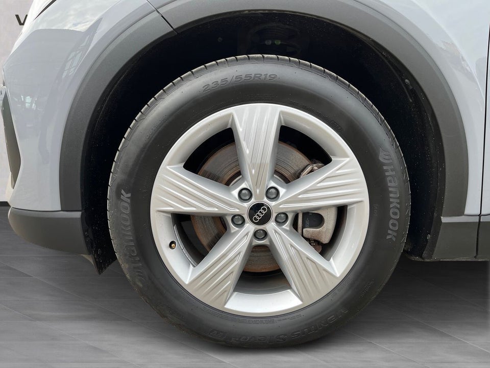 Audi Q4 e-tron 45 Progress 5d