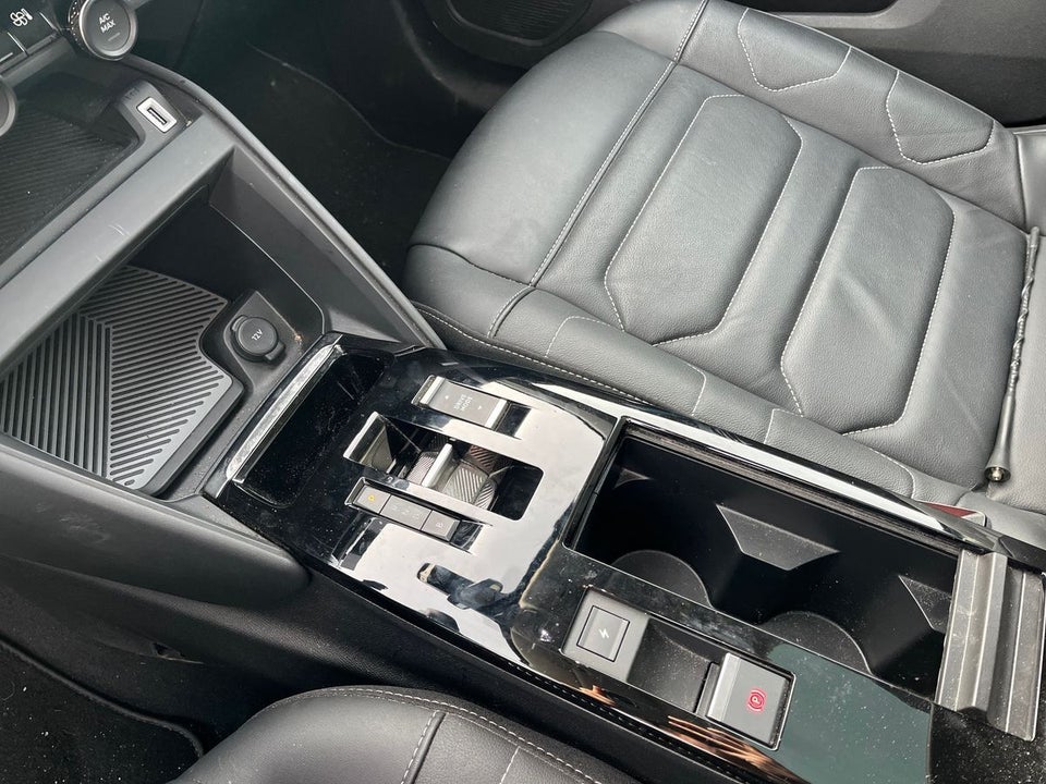 Citroën ë-C4 50 Shine Sport 5d