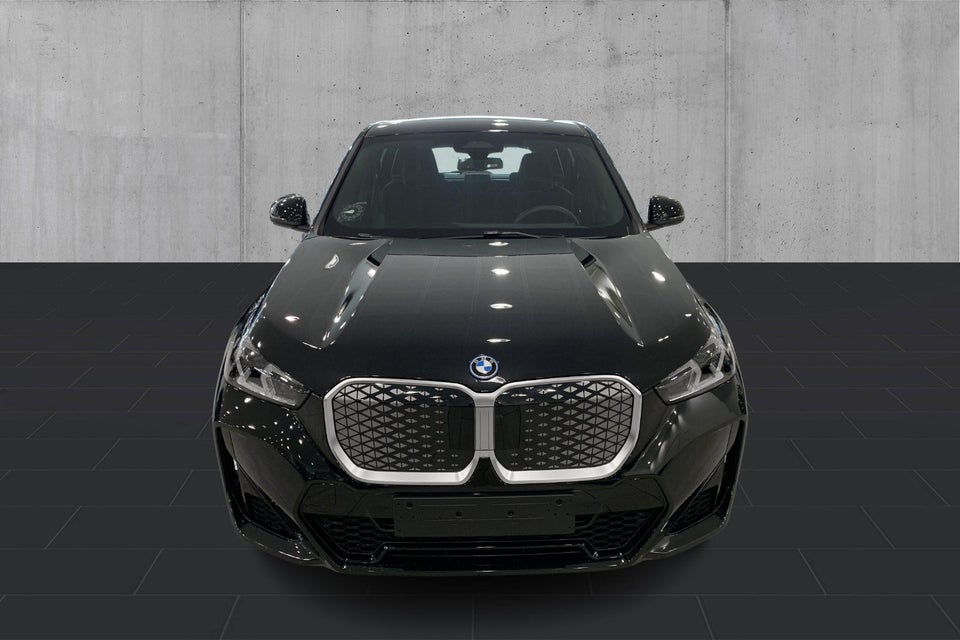 BMW iX1 eDrive20 M-Sport 5d