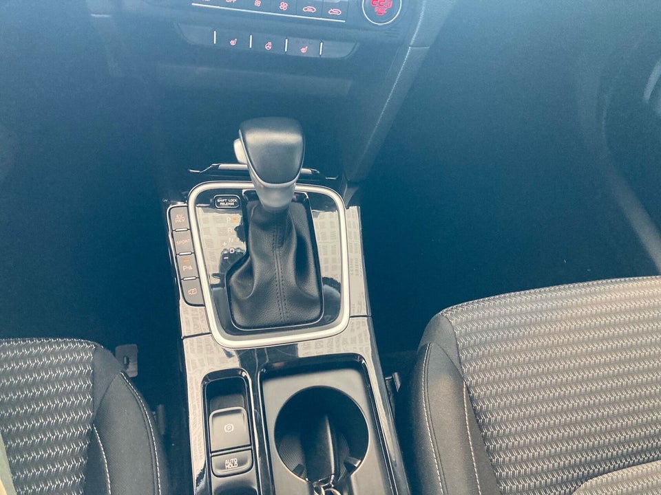 Kia Ceed 1,6 PHEV Prestige SW DCT 5d