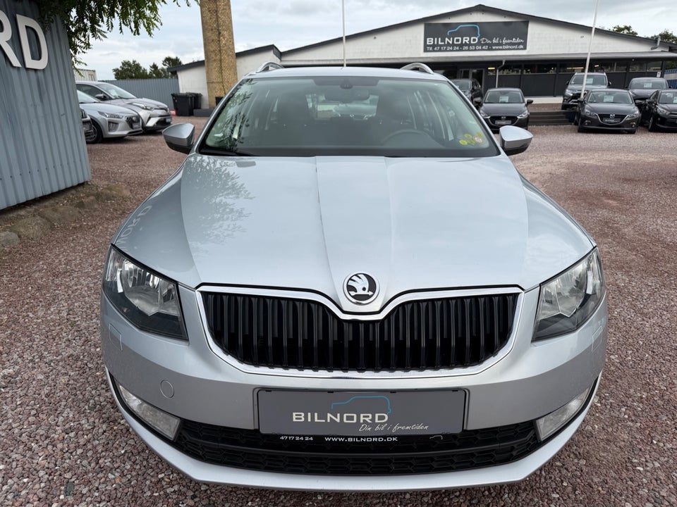 Skoda Octavia 1,2 TSi 105 Elegance Combi DSG 5d