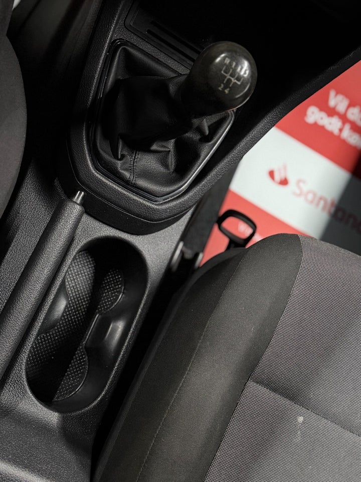 VW Caddy 2,0 TDi 102 BMT Van 4d