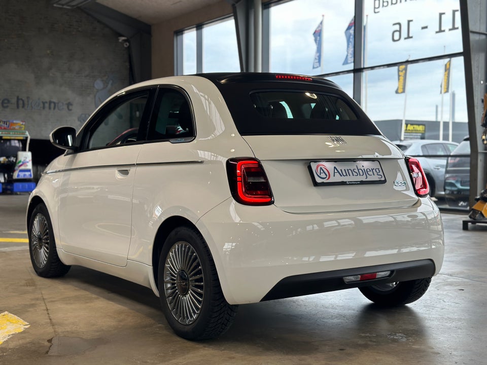 Fiat 500e Icon Pack Cabrio 2d