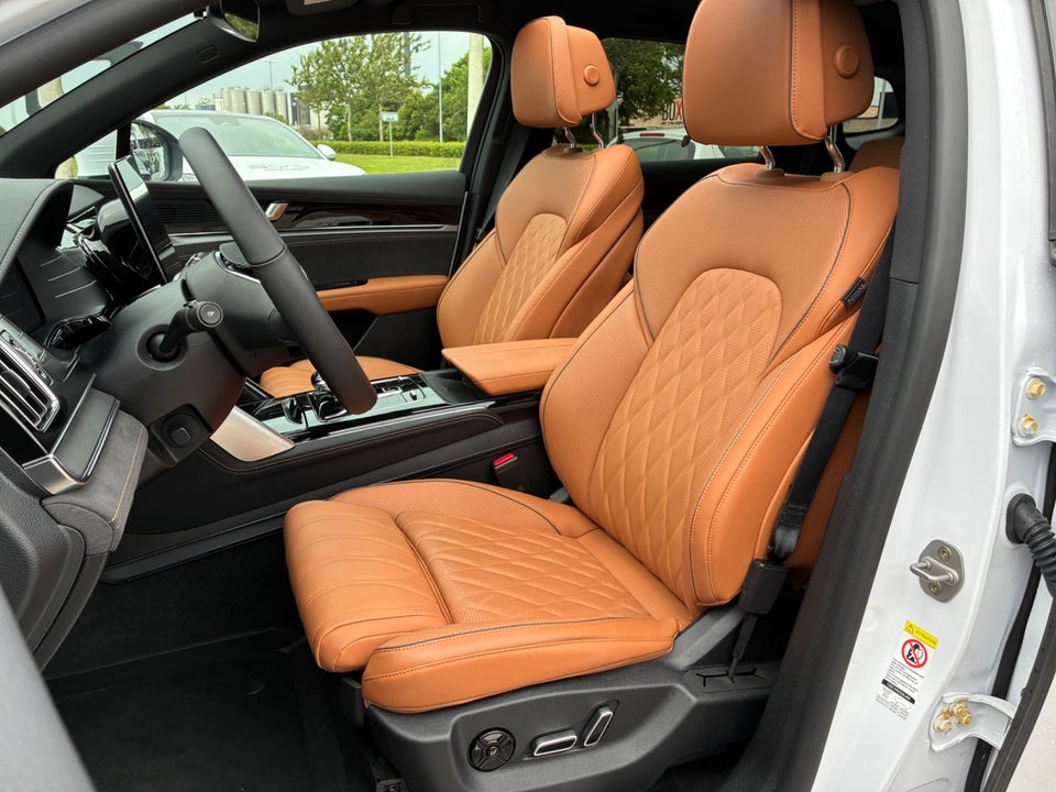 BYD Tang 109 Flagship AWD 7prs 5d