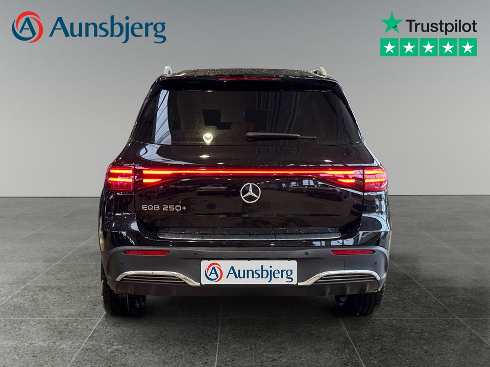 Mercedes EQB250+ AMG Advance 5d