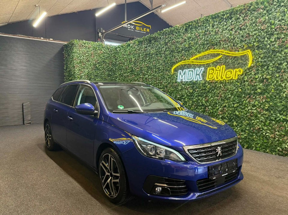 Peugeot 308 1,2 e-THP 130 Allure SW 5d