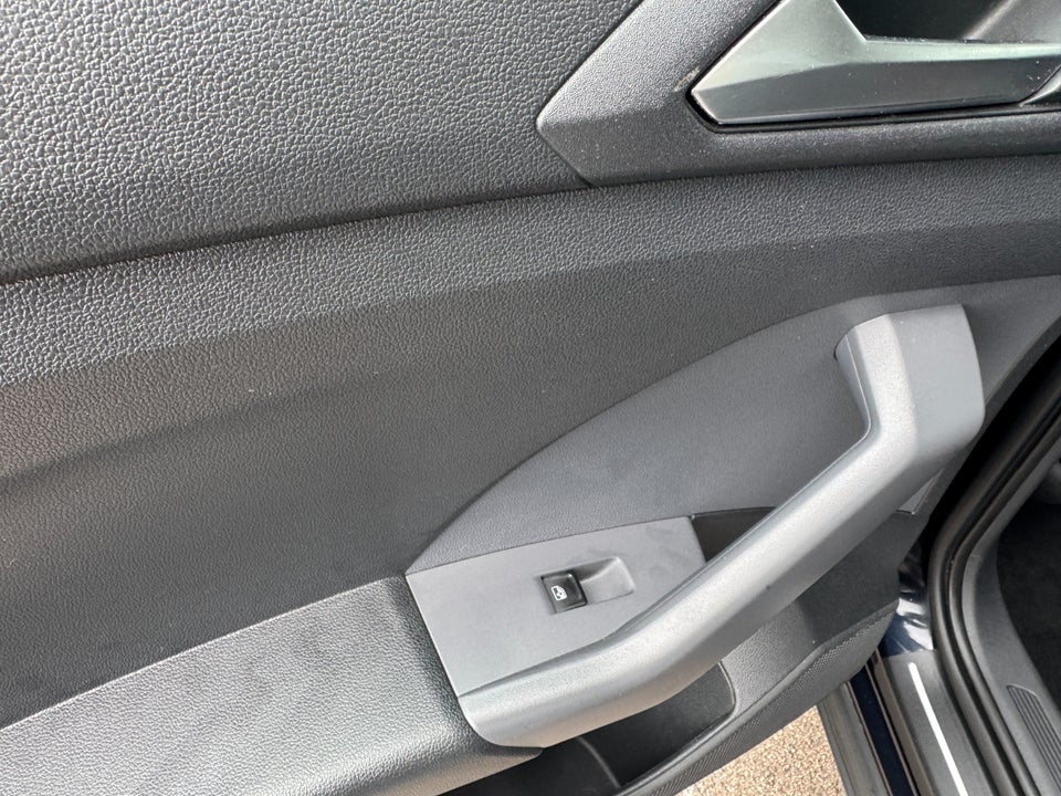 VW T-Cross 1,0 TSi 110 Life DSG 5d