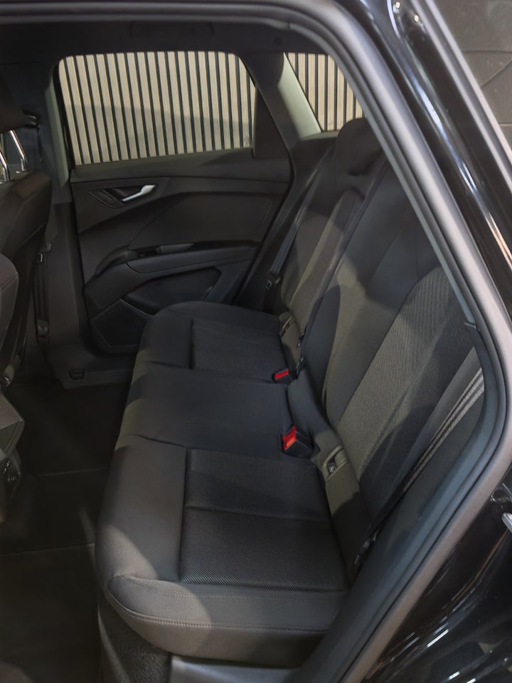 Audi Q4 e-tron 35  5d