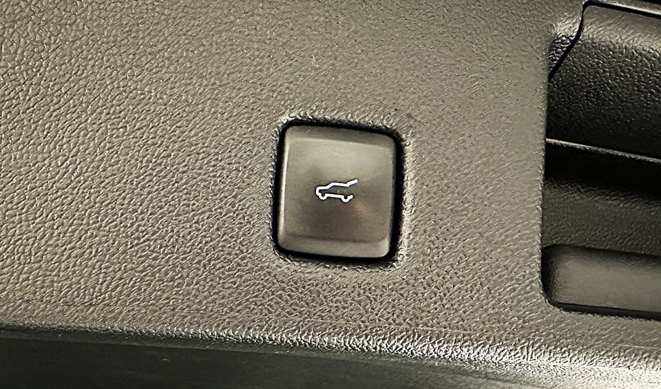 Ford Kuga 2,5 PHEV ST-Line X CVT 5d