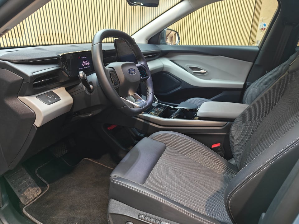 Ford Explorer 79 Select Extended Range 5d