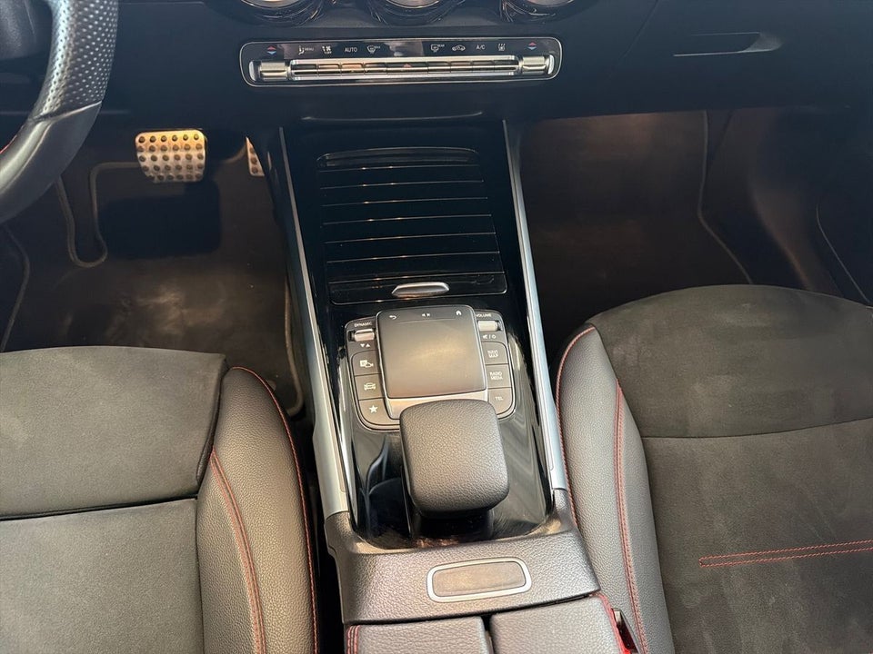 Mercedes EQB350 AMG Line 4Matic 7prs 5d