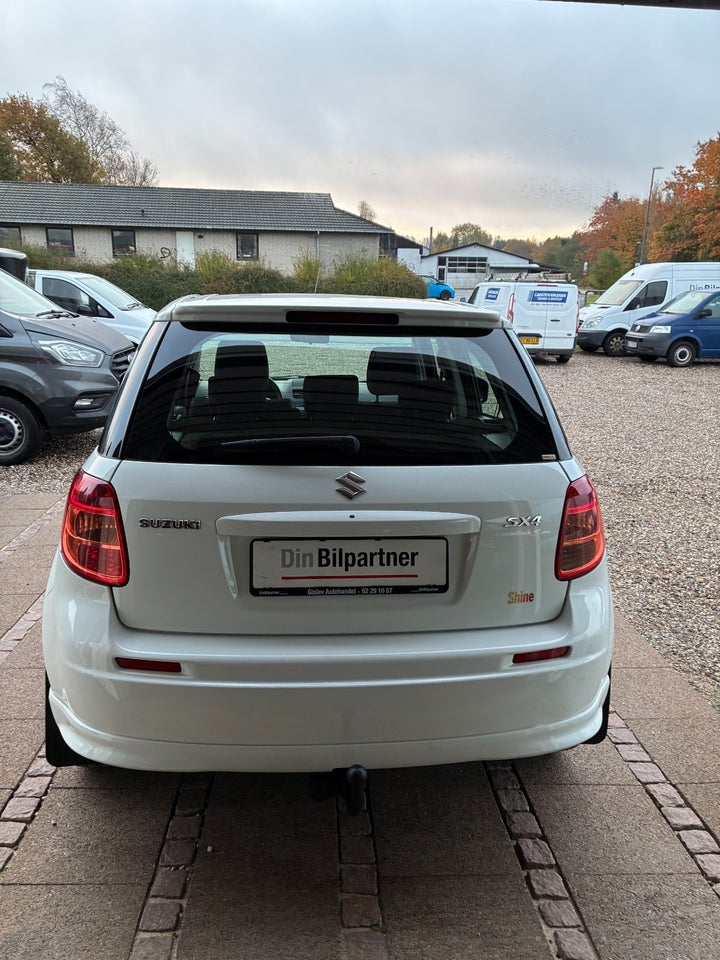 Suzuki SX4 1,6 CombiBack GLX 5d