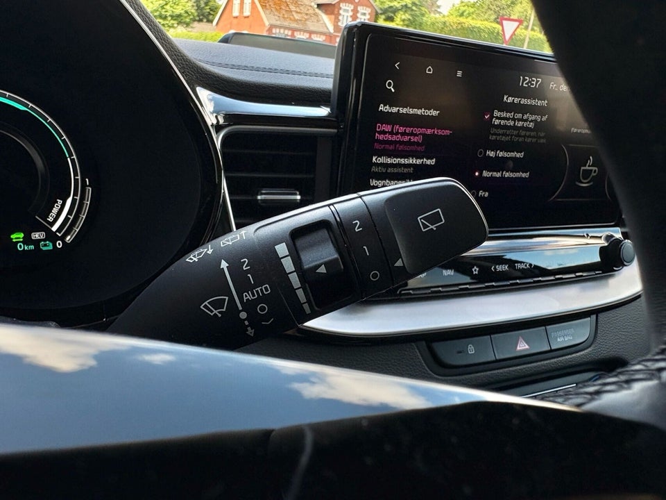 Kia XCeed 1,6 PHEV Prestige DCT 5d