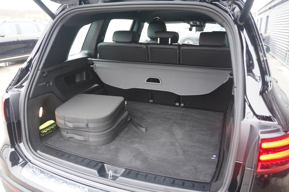 Mercedes EQB250+ Progressive 5d