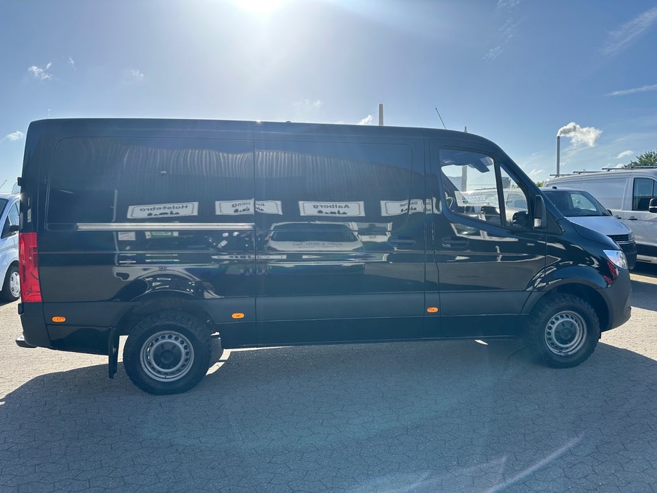 Mercedes Sprinter 317 2,0 CDi A1 Kassevogn aut. RWD