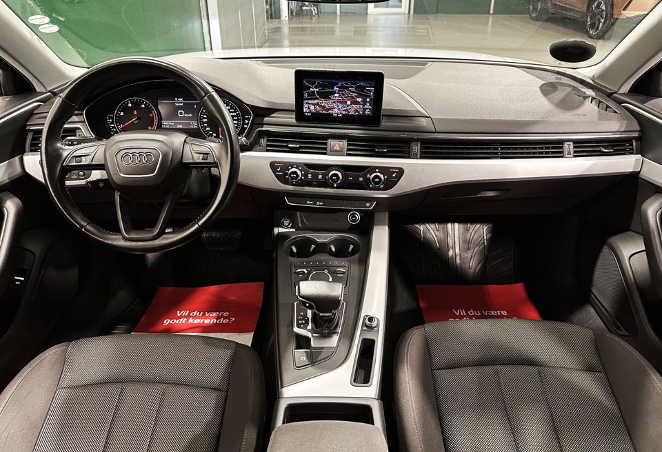 Audi A4 2,0 TDi 150 Avant S-tr. 5d