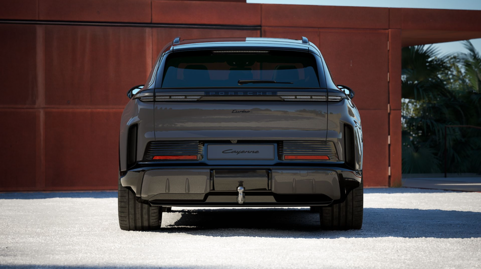 Porsche Cayenne Turbo Electric 5d