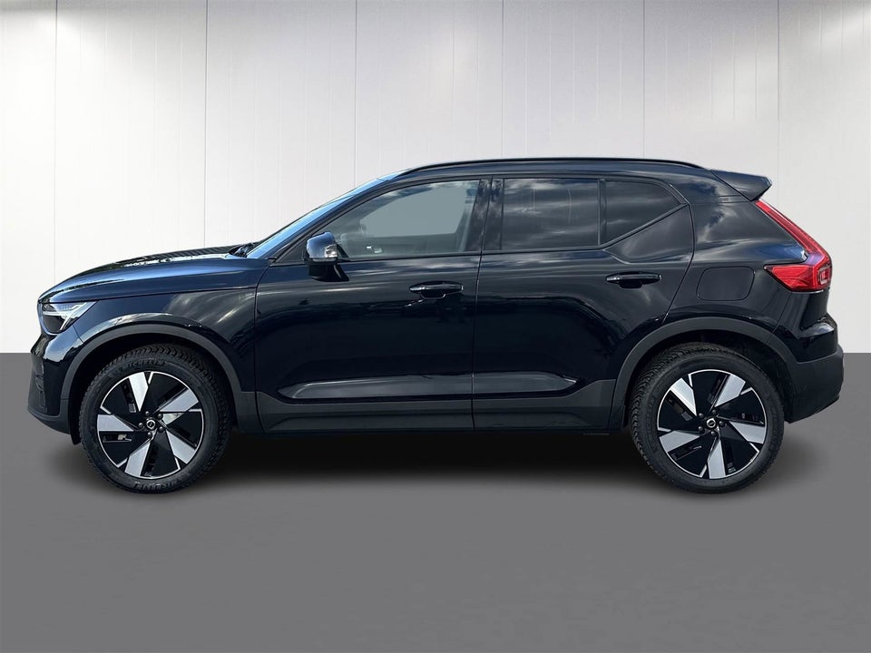 Volvo XC40 ReCharge Extended Range Plus 5d