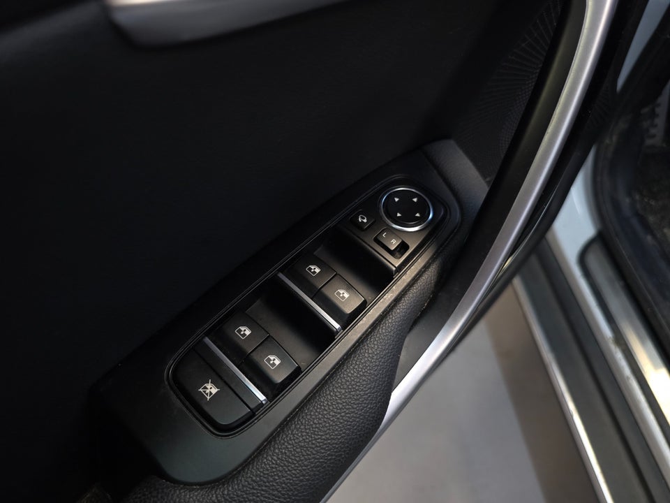 Kia XCeed 1,6 PHEV Upgrade+ DCT 5d