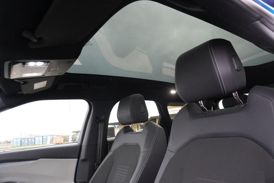 Ford Explorer 82 Premium Extended Range 5d