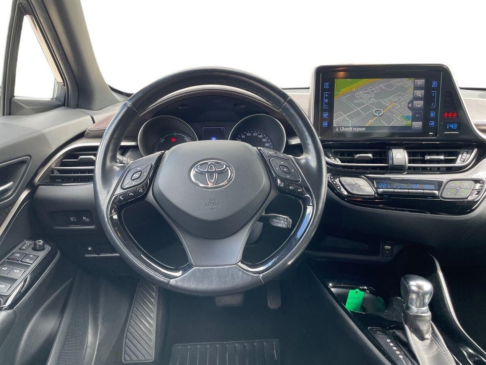 Toyota C-HR 1,8 Hybrid C-HIC Smart CVT 5d