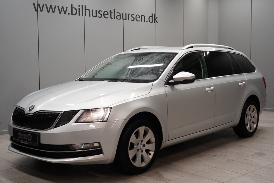 Skoda Octavia 1,6 TDi 115 Style Combi DSG 5d