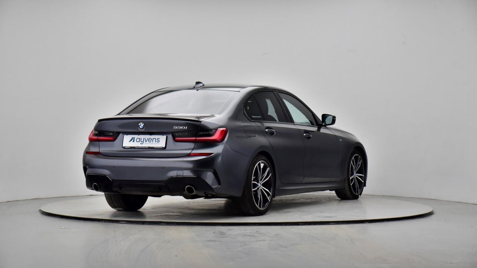 BMW 330i 2,0 M-Sport aut. 4d