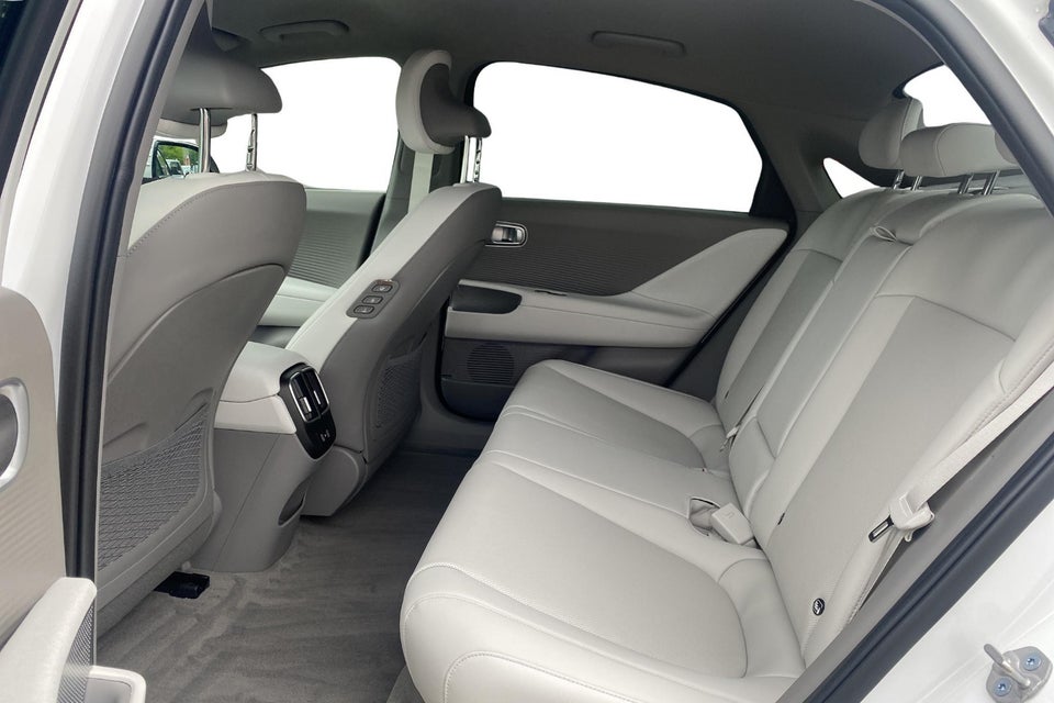 Hyundai Ioniq 6 77 Techniq 4d