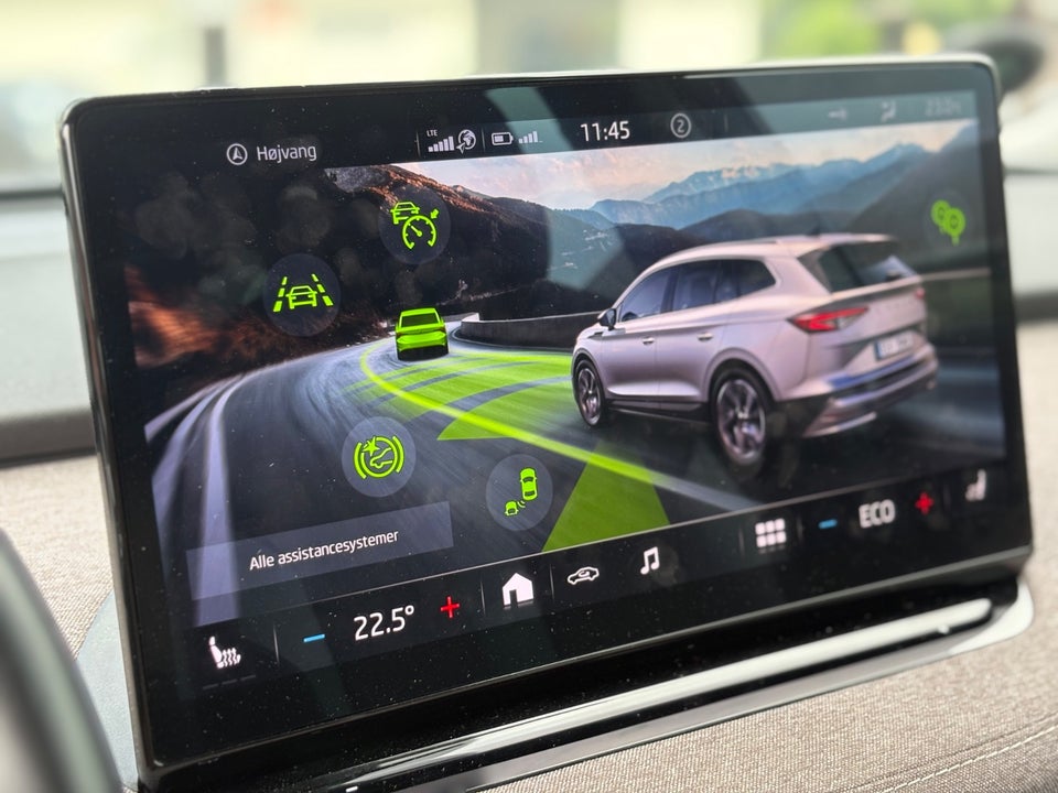 Skoda Enyaq 60 iV Plus 5d