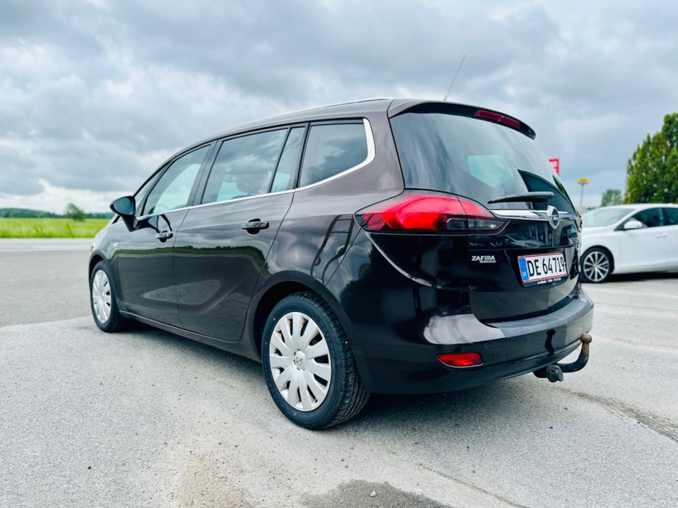 Opel Zafira Tourer 1,4 T 140 Enjoy eco 7prs 5d