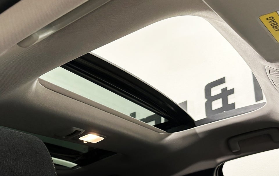 Mitsubishi Eclipse Cross 1,5 T 163 Intense+ CVT 5d