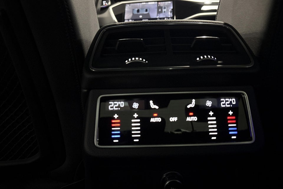 Audi A6 55 TFSi e Sport Prestige Avant quattro S-tr. 5d