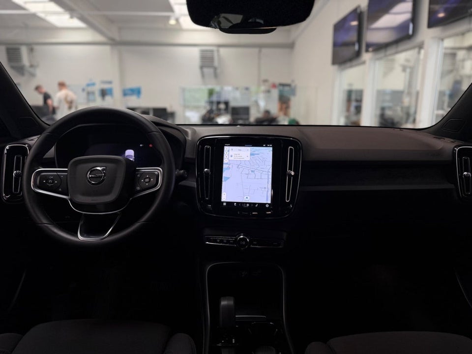 Volvo XC40 ReCharge Twin Plus 5d