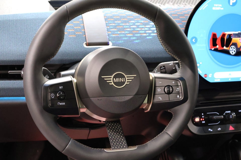 MINI Aceman E Favoured Trim M 5d