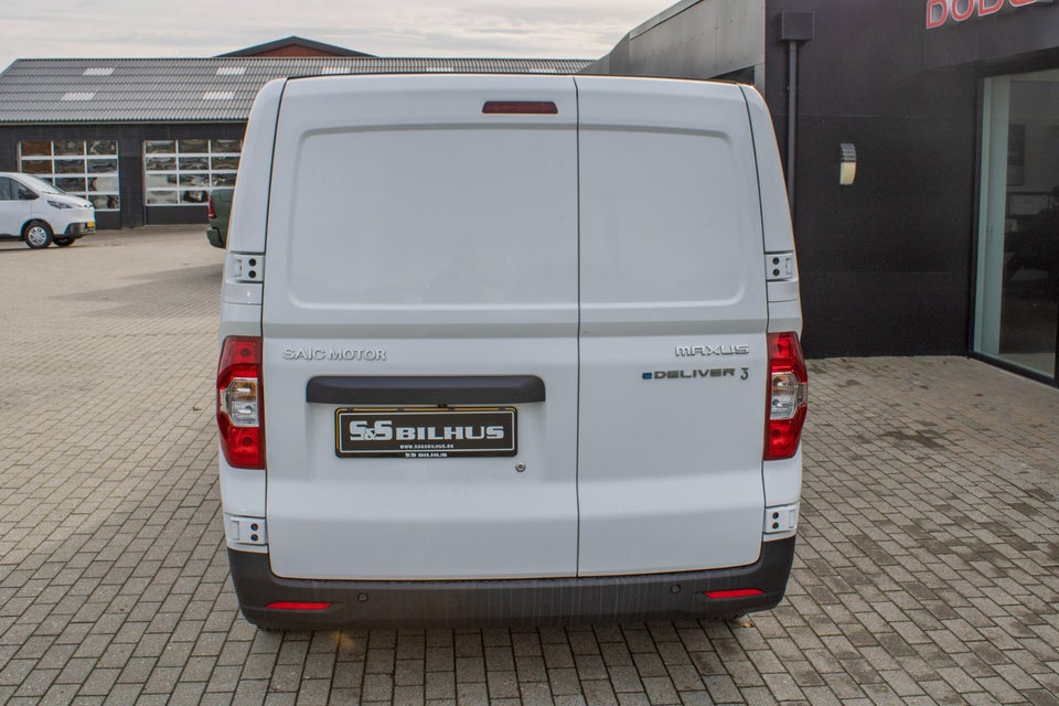 Maxus e-Deliver 3 50 Cargo Van SWB