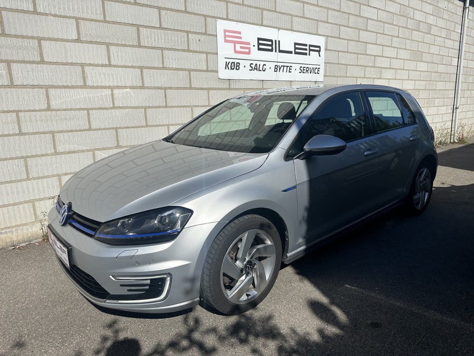 VW Golf VII 1,4 GTE DSG Van 5d