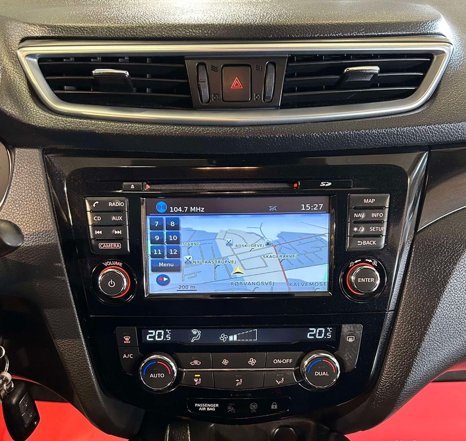 Nissan Qashqai 1,2 Dig-T 115 Acenta Connect 5d