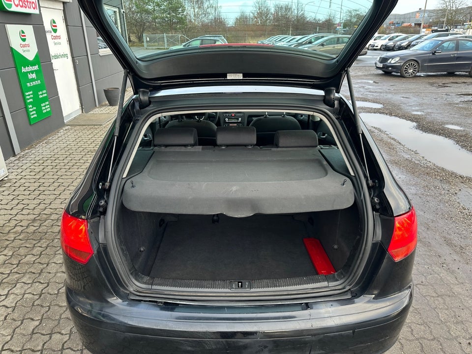 Audi A3 1,6 Ambiente 3d