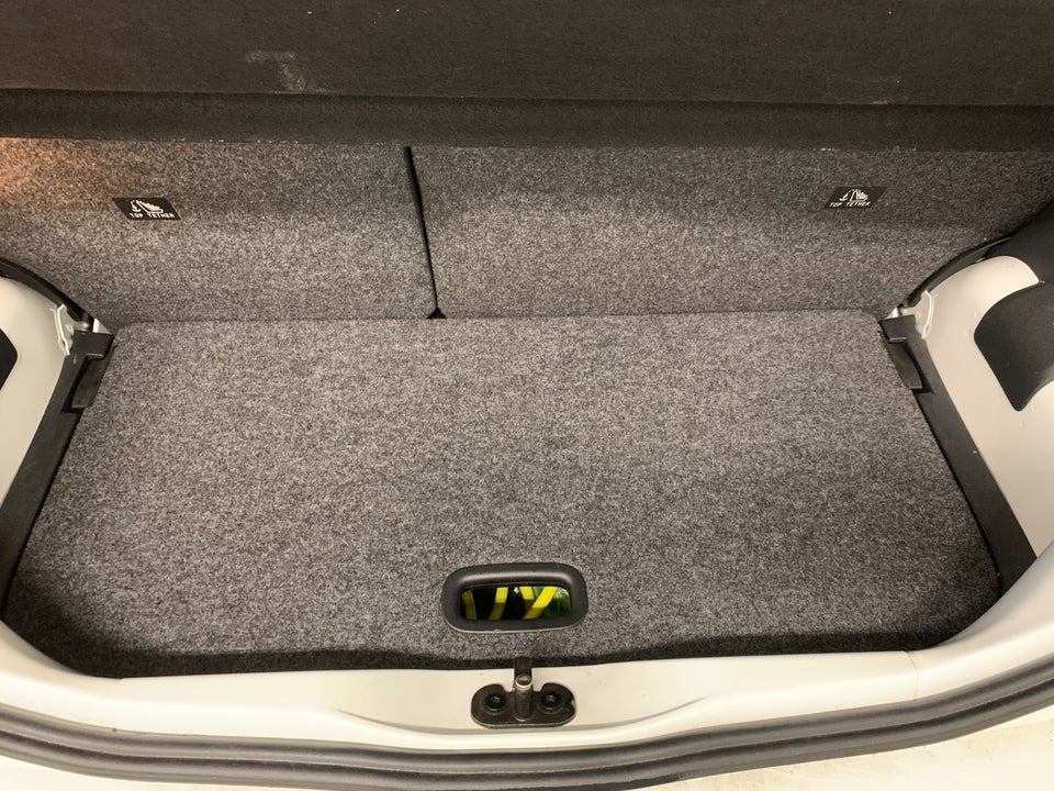 VW e-Up! Move Up! 5d