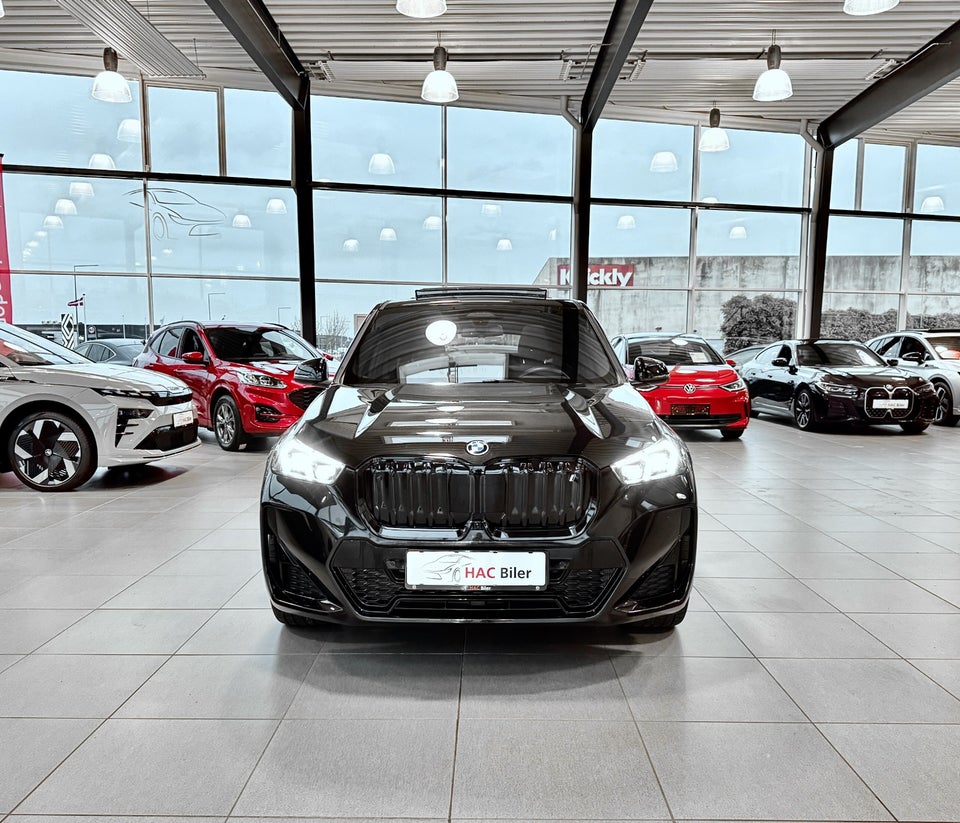 BMW iX1 xDrive30 Fully Charged M-Sport 5d