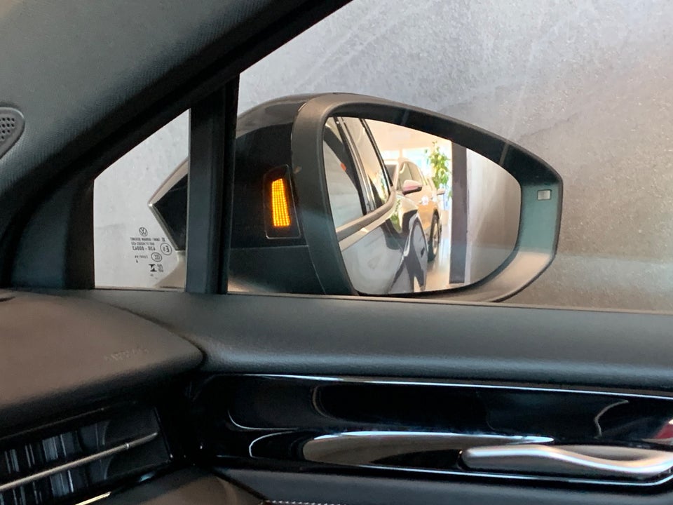 VW ID.7 86 Style S Tourer 5d