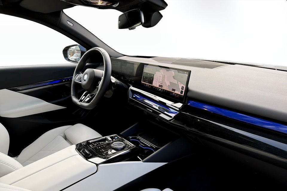 BMW i5 eDrive40 Touring Fully Charged M-Sport 5d